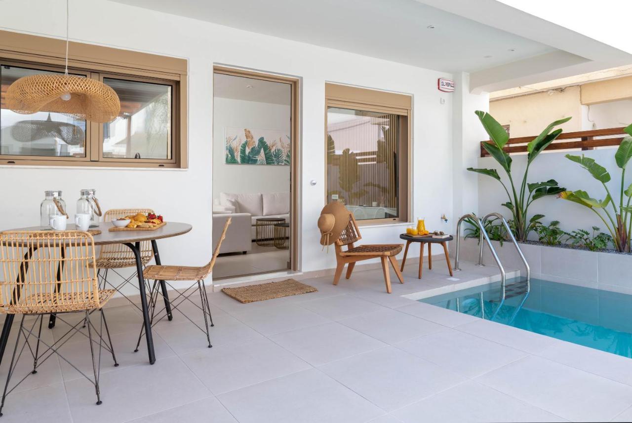 Mariann Premium Suites Лардос Екстериор снимка