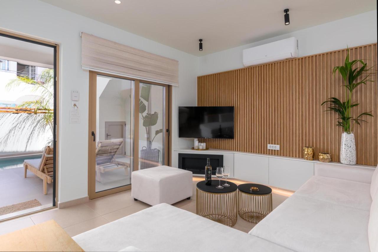 Mariann Premium Suites Лардос Екстериор снимка