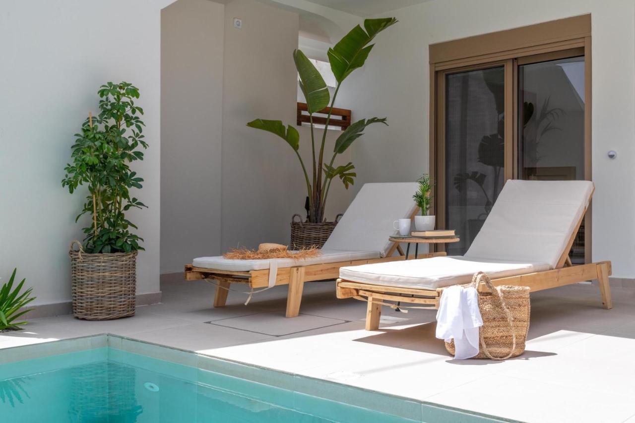 Mariann Premium Suites Лардос Екстериор снимка