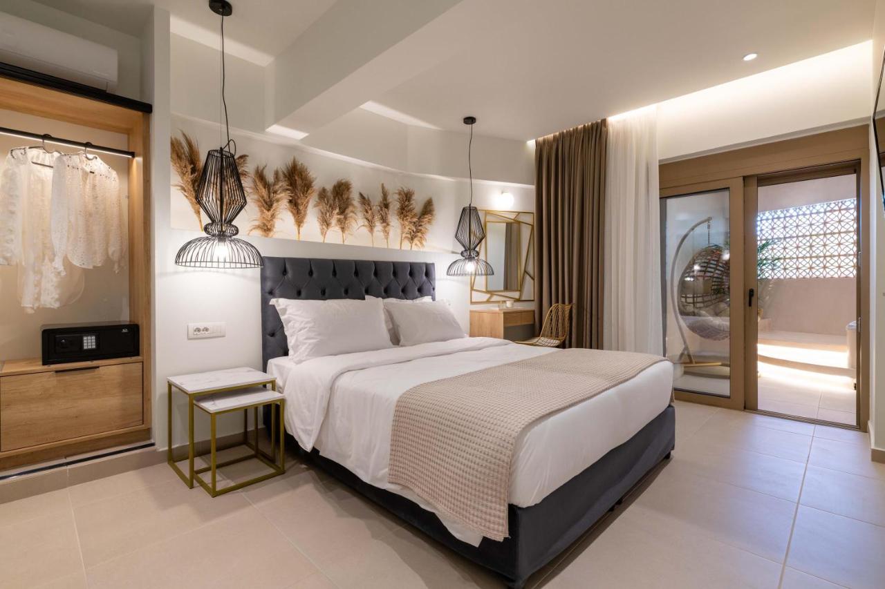 Mariann Premium Suites Лардос Екстериор снимка